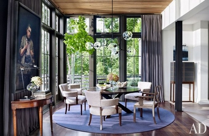 Find your perfect modern area rug to coordinate with your space. Round modern rugs are an ideal choice for smaller spaces.