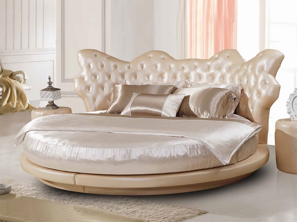 Luxurious bed with an exclusive design.