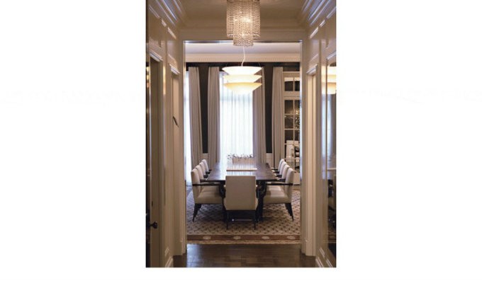 Contemporary dining room interior design with a neutral color pallete by Victoria Hagan