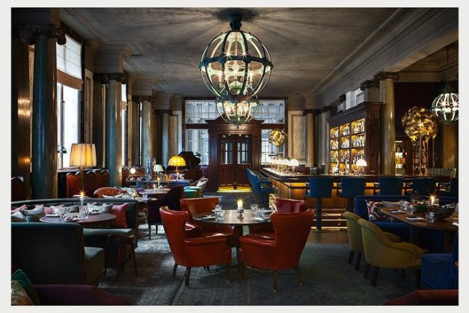 Contemporary luxurious Rosewood Bar Design by Martin Brudnizki Design Studio.